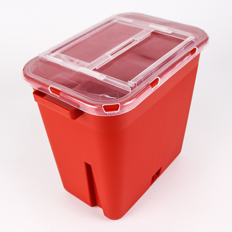 Sharp Containers Red